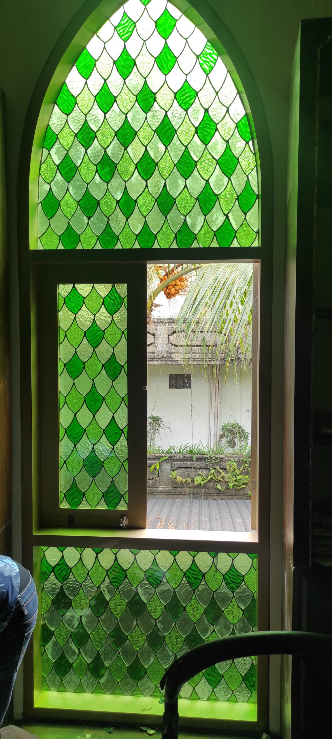 Custom stained glass wall art in Bali for home décor and art lovers
