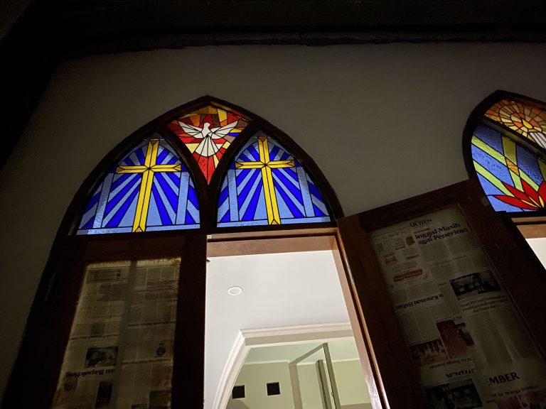a stained glass that eraglassbali installed in church in kuta