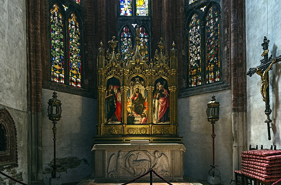 Historical timeline of stained glass designs from ancient to modern