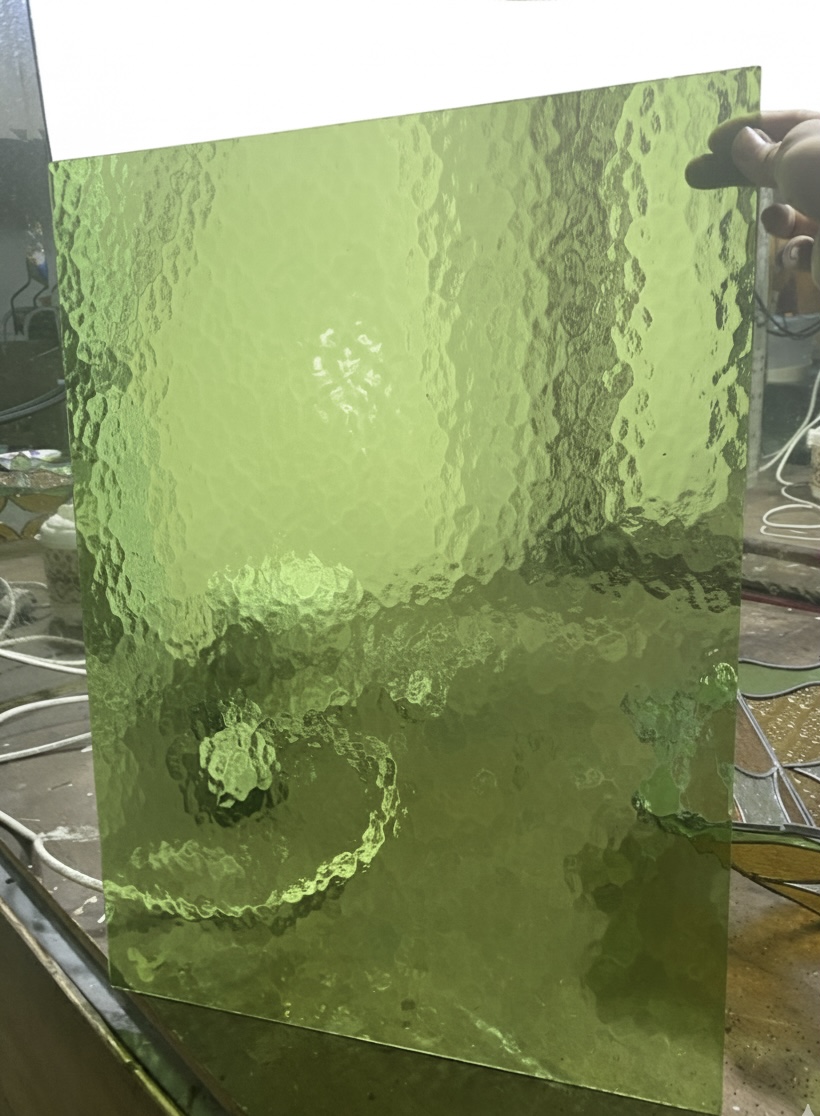 Glass sheet color name